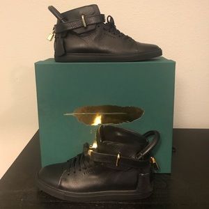 Size 42 Buscemi Sneakers